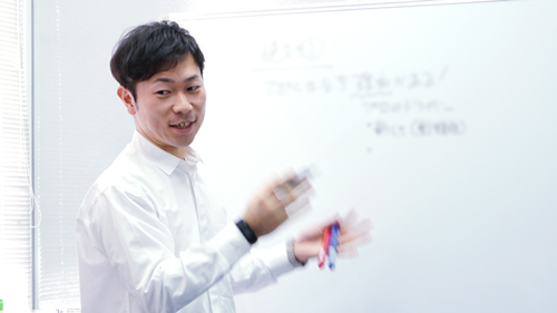 採用責任者インタビュー